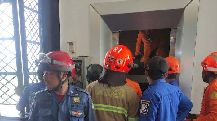 Dramatis, 6 Orang Terjebak dalam Lift Stasiun Cimekar, Bandung, Selama 40 Menit, Ibu Hamil Selamat