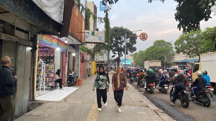 RAPI - Kondisi di kawasan Cicadas Kota Bandung bersih setelah semua kios PKL dibongkar, Kamis 21 Mei 2026. Tribun Jabar/Hilman Kamaludin