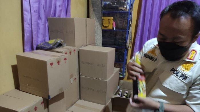 Satu Bulan Mengintai, Satpol PP Sita 29 Dus Miras dari Warung Kelontong di Desa Matangaji Cirebon
