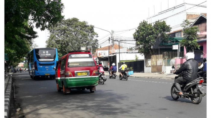 Weekend, Jalan Jakarta Terpantau Ramai Lancar