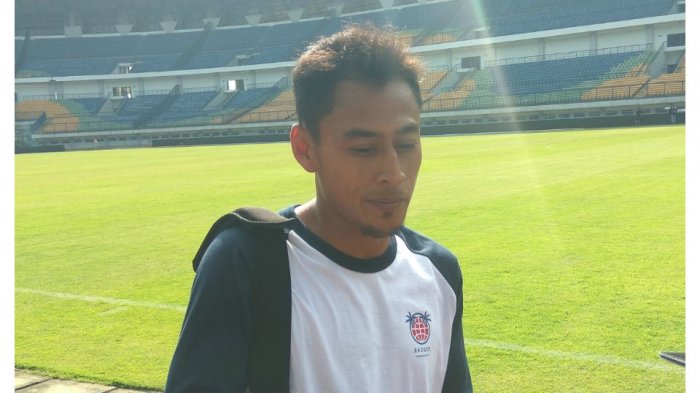 Samsul Arif Kemungkinan Dilepas Persela Lamongan, Sinyal Kuat Kembali ke Persib Bandung?