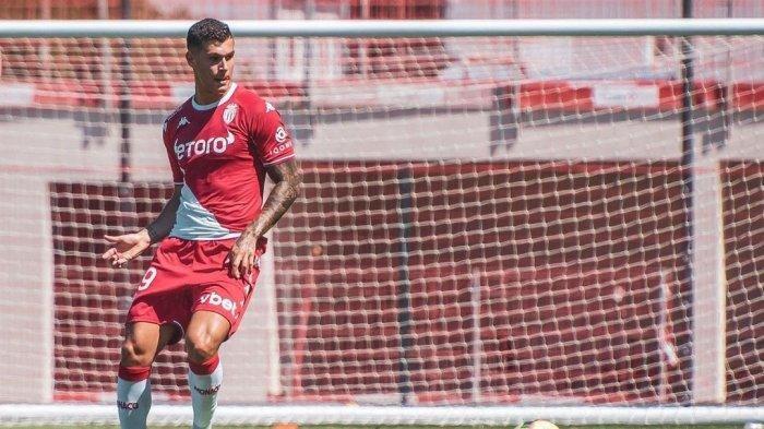 Di Saat Krisis Lini Depan, AC Milan Terancam Kehilangan Striker Muda Ini, Frustrasi Jarang Main