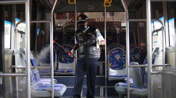 Hanya TMB yang Masih Beroperasi, Bus Bandros dan Bus Sekolah Dihentikan Sementara