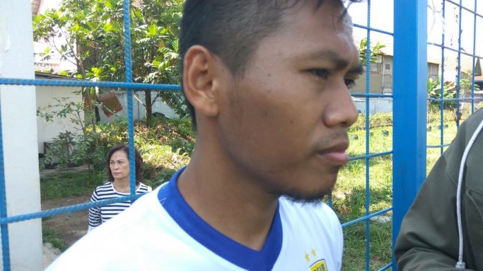 Grafik Bertolak Belakang, Tony Sucipto Yakin Persib Bandung Taklukkan Semen Padang