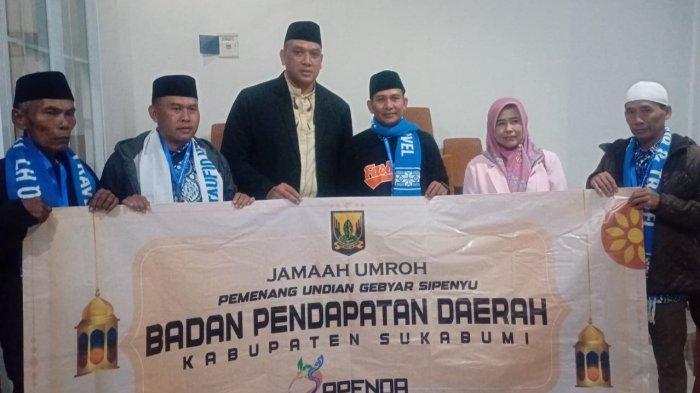 Taat Bayar Pajak, 10 Orang Dapat Umrah Gratis dari  Bapenda Kabupaten Sukabumi