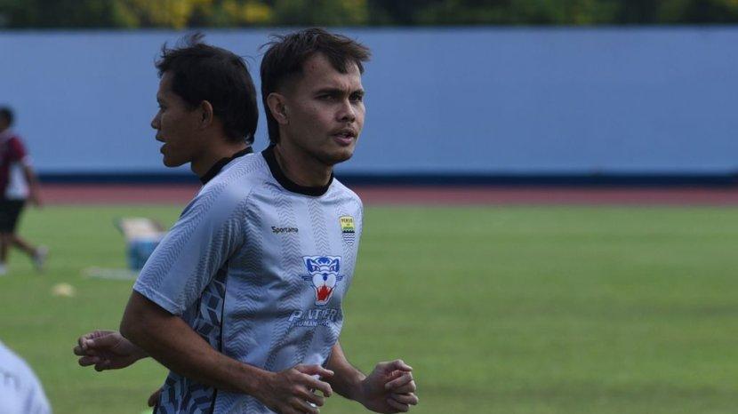 Setelah Cedera Panjang, Rezaldi Hehanussa Siap Bela Persib Bandung di Pramusim