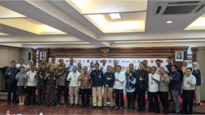 1-Kemenkum-Jabar-Hadiri-Rakor-Satgas-Pemberantasan-Aktivitas-Keuangan-Ilegal-Wilayah-Jawa-Barat.jpg