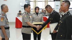 1-SPN-Polda-Jabar-Gelar-Upacara-Yudisium-Siswa-Diktukba-Polri-TA2024-Gel-I.jpg