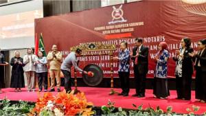 1Kemenkum-Jabar-Tegaskan-Komitmen-Pembinaan-Asep-Sutandar-Minta-Notaris.jpg