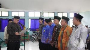 1Kukuhkan-Pengurus-BP4-Kabupaten-Garut-Kakanwil-Pinta-Minimalisir-Angka-Perceraian.jpg