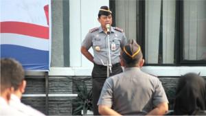 1Melalui-Amanat-Apel-Pagi-Kemenkum-Jabar-Tekankan-Pentingnya-Tugas-dan-Tanggung-Jawab-Dalam-Bekerja.jpg