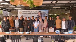 1Nisya-Ahmad-Sosialisasikan-Perda-Perlindungan-Perempuan-di-Cileunyi-Kulon.jpg