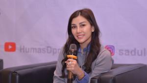 1Nisya-Ahmad-Sosialisasikan-Perda-Perlindungan-dan-Pemberdayaan.jpg