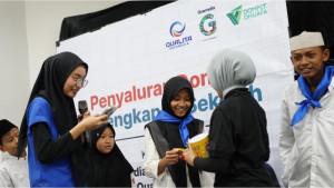 1Ratusan-Anak-Yatim-dan-Dhuafa-Se-Jabodetabek-Dapatkan-Paket-Perlengkapan-Sekolah-Dari.jpg