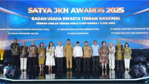 1Satya-JKN-Award-2025-Wujud-Gotong-Royong-Bangsa-Lindungi-Pekerja.jpg