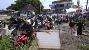 20241217_GANI_Macet_Flyover_Nurtanio_08.jpg