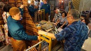 20250529_GANI_Batik_Bordir_Tenun_06.jpg