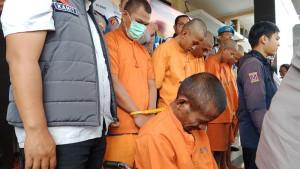 Anggota-komplotan-kriminal-spesialis-pembobol-sekolah-SUMEDANG.jpg