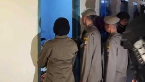 Aparat-Satuan-Polisi-Pamong-Praja-Satpol-PP-Kabupaten-Sumedang.jpg