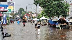 BAnjir-pasar-ceger-tangerang.jpg
