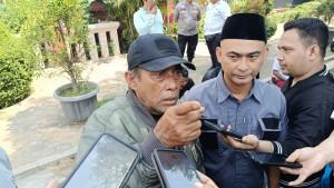 Bambang-Rismayadi-61-orang-tua-murid-yang-anaknya-tidak-diterima-di-SMPN-4-Cirebon.jpg