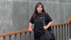 Bobotoh-geulis-asal-Kota-Cimahi-Alvina-Pradita-Putri.jpg