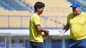 Bojan-Hodak-dan-Achmad-Jufriyanto.jpg