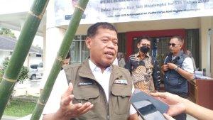 Bupati-Majalengka-Eman-Suherman-saat-ditemui-di-lokasi-Seminar.jpg