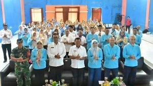 Bupati-Sumedang-Dony-Ahmad-Munir-bersama-Gerakan-Edukasi-Bersama-Gema-Komunitas.jpg