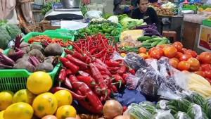 Cabai-dan-berbagai-sayuran-yang-dijual-pedagang-di-Pasar-Kosambi-Kota-Bandung.jpg
