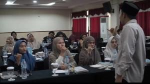 Corps-Dai-Dompet-Dhuafa-Cordofa-mengadakan-pelatihan-Al-Quran-isyarat-untuk-guru-agama-Islam.jpg