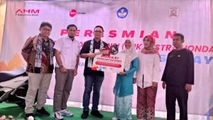 DAM-Resmikan-SMK-Teladan-Kertasemaya-Indramayu-sebagai-Tempat-Uji-Kompetensi-Astra-Honda.jpg