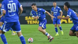 Debut-bintang-Timnas-Indonesia-Thoms.jpg