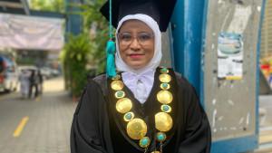 Dekan-FK-Unisba-Dr-Santun-Bhekti-Rahimah.jpg