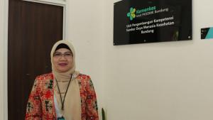 Direktur-Poltekkes-Kemenkes-Bandung-Dr-Pramita-Iriana.jpg