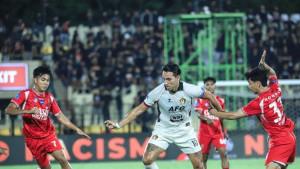 Ezra-Walian-Player-of-The-Match.jpg