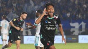 Gelandang-Persib-Bandung-Beckham-Putra-Nugraha-merayakan-gol.jpg