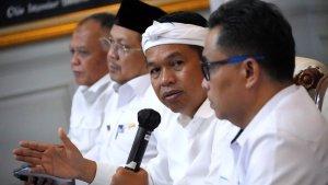 Gubernur-Jabar-Dedi-Mulyadi-dalam-rapat-koordinas.jpg