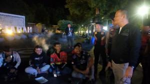 Kasatreskrim-Polres-Majalengka-AKP-Udiyanto-memimpin-patroli.jpg