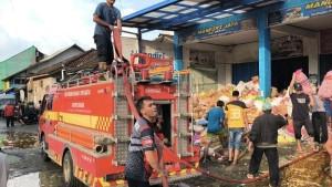 Kebakaran-Pasar-Surade-Sukabumi.jpg