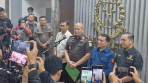 Kejaksaan-Negeri-Kota-Bandung-beri-keterangan-soal-wakil-wali-kota-bandung-erwin.jpg