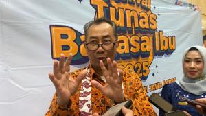 Kepala-Pusat-Pembinaan-Bahasa-dan-Sastra-Kemendikdasmen-Imam-Budi-Utomo.jpg