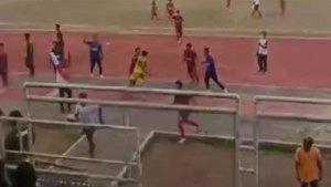 Kericuhan-antara-dua-tim-Penyebab-pemain-Liga-3.jpg