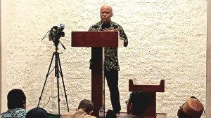 Ketua-Dewan-Pembina-The-Habibie-Center-Ilham-Akbar-Habibie-saat-ceramah.jpg