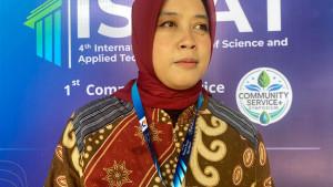 Ketua-Penyelenggara-ISSAT-2025-Purwinda-Iriani.jpg
