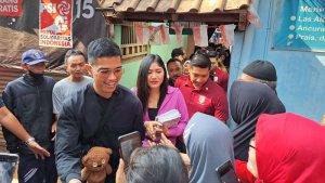 Ketum-PSI-Kaesang-Pangarep-saat-menyapa-warga.jpg