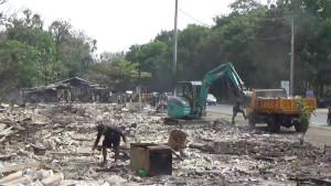 Kondisi-deretan-kios-pusat-oleh-oleh-Bungursari-Purwakarta-setelah-hangus-terbakar.jpg