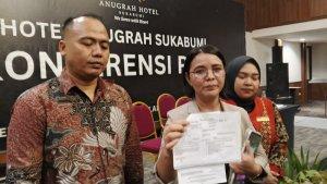 LAYANGKAN-SOMASI-Saat-kuasa-hukum-Rida.jpg