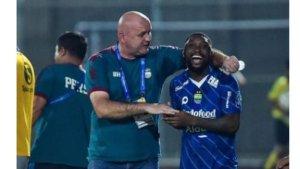 jabar/Levy-Madinda-dan-Bojan-Hodak.jpg