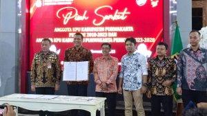 Lima-anggota-KPU-Purwakarta-periode-2023-2028.jpg